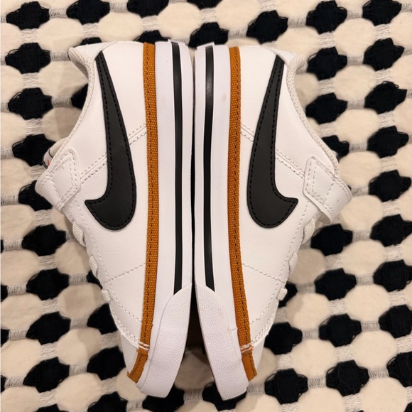 Nike Court Legacy Sneakers. Size 10C. Brand new, never been worn, no box. - Picture 5 of 7